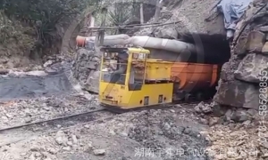 礦用電機車斬波司控器有哪些部分？